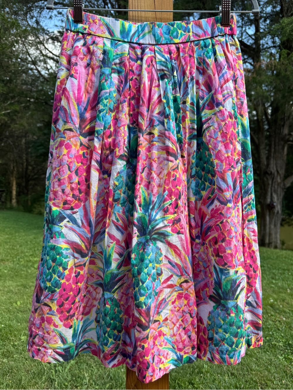 J. Crew Pineapple Skirt  13” stretch waist